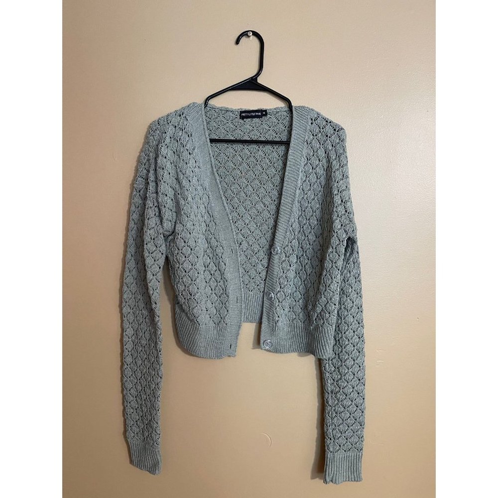NWOT PrettyLittleThing Sage Green Scallop Button Cardigan